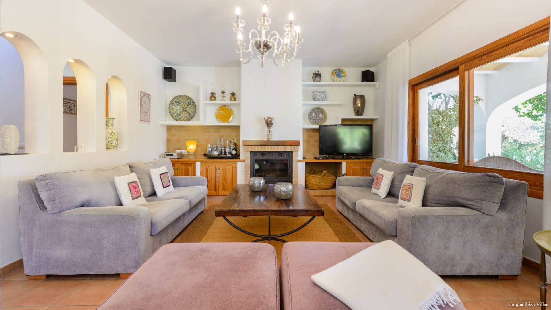 VILLA CAN COLOMARET CARMEN - 5 Bedrooms - San Carlos/Las Dalias (Rural)