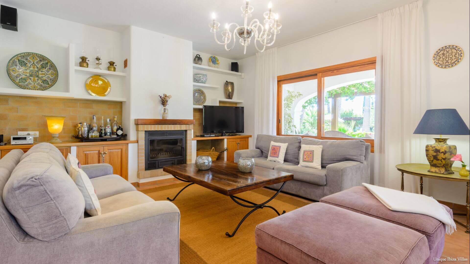VILLA CAN COLOMARET CARMEN - 5 Bedrooms - San Carlos/Las Dalias (Rural)