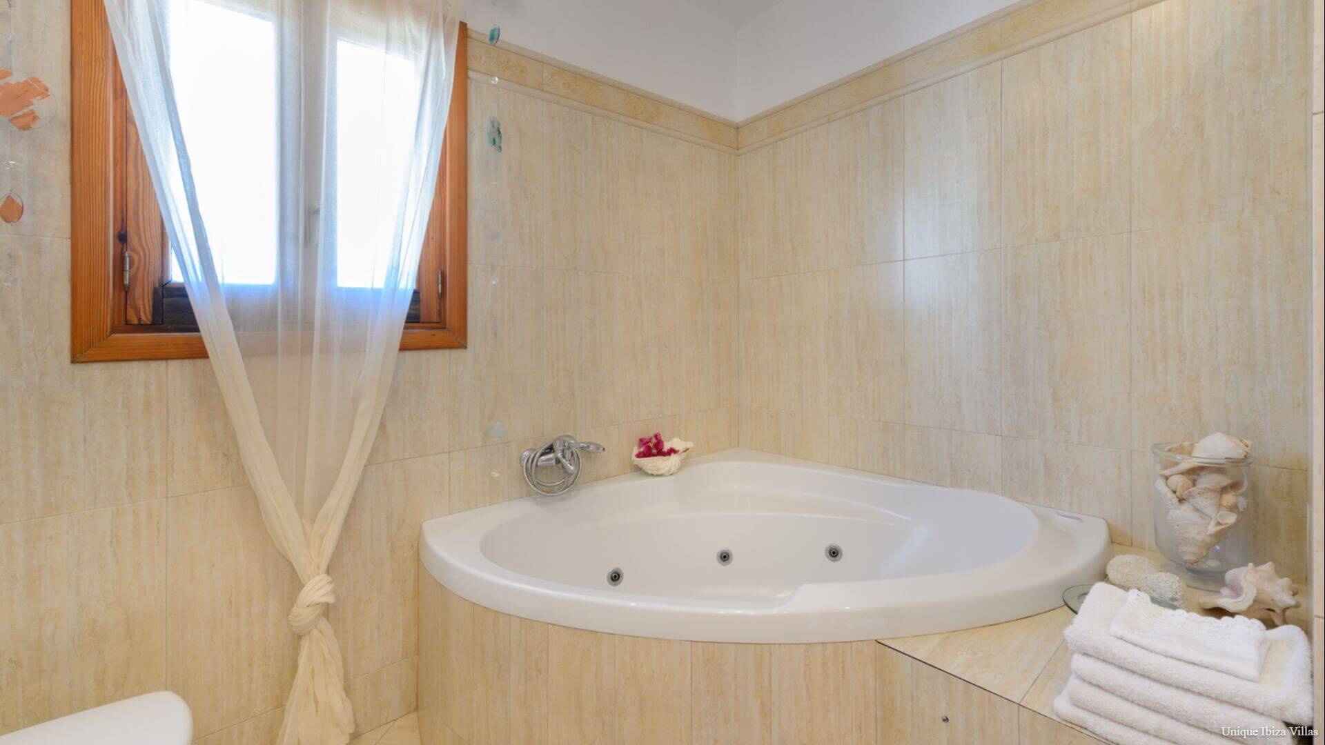 VILLA CAN COLOMARET CARMEN - 5 Bedrooms - San Carlos/Las Dalias (Rural)