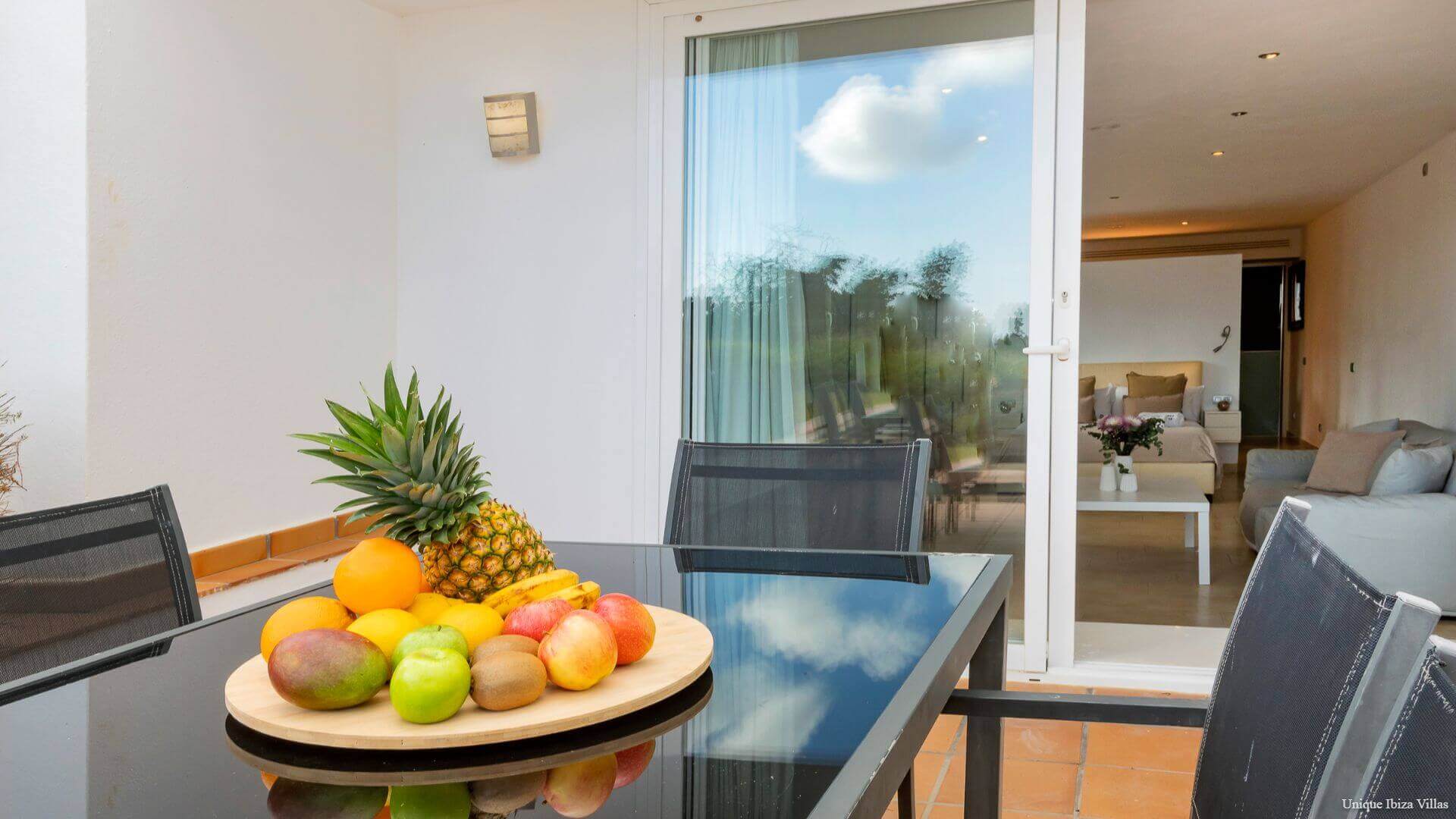 VILLA STYLE - 5 Bedrooms - San Rafael/Amnesia/UNVRS (Rural)