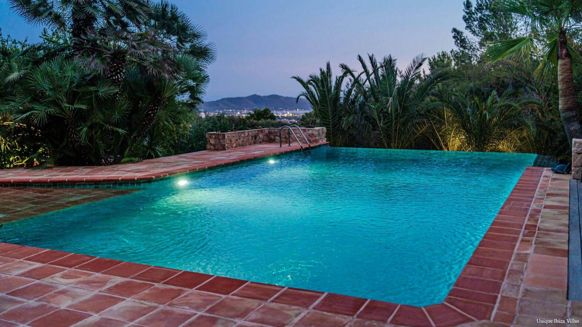 CASA JARDIN - 6 Bedrooms - Between San Jose/Ibiza Town