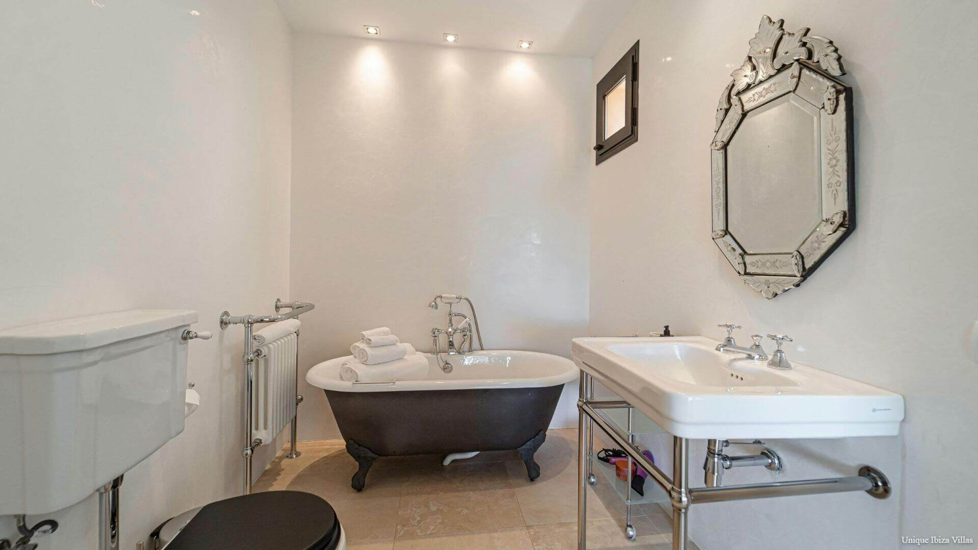 CASA JARDIN - 6 Bedrooms - Between San Jose/Ibiza Town