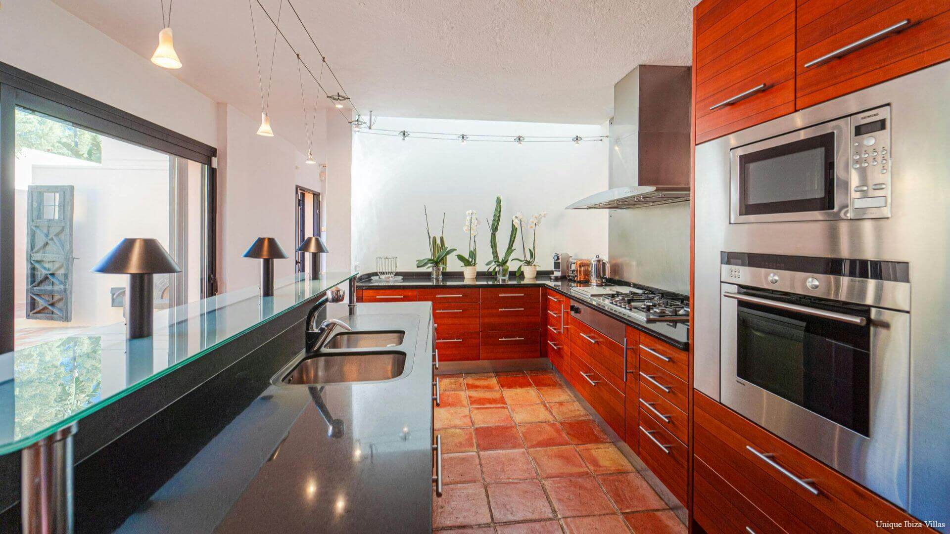 CASA JARDIN - 6 Bedrooms - Between San Jose/Ibiza Town