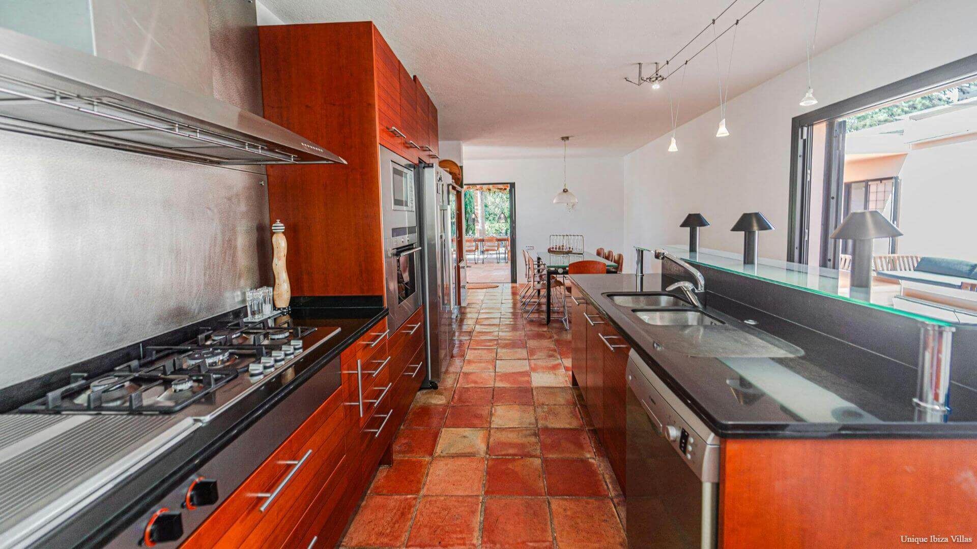 CASA JARDIN - 6 Bedrooms - Between San Jose/Ibiza Town
