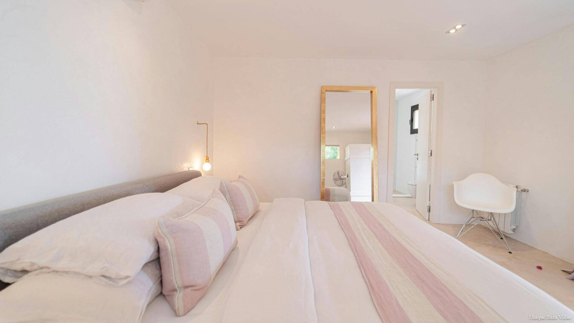 CASA JARDIN - 6 Bedrooms - Between San Jose/Ibiza Town