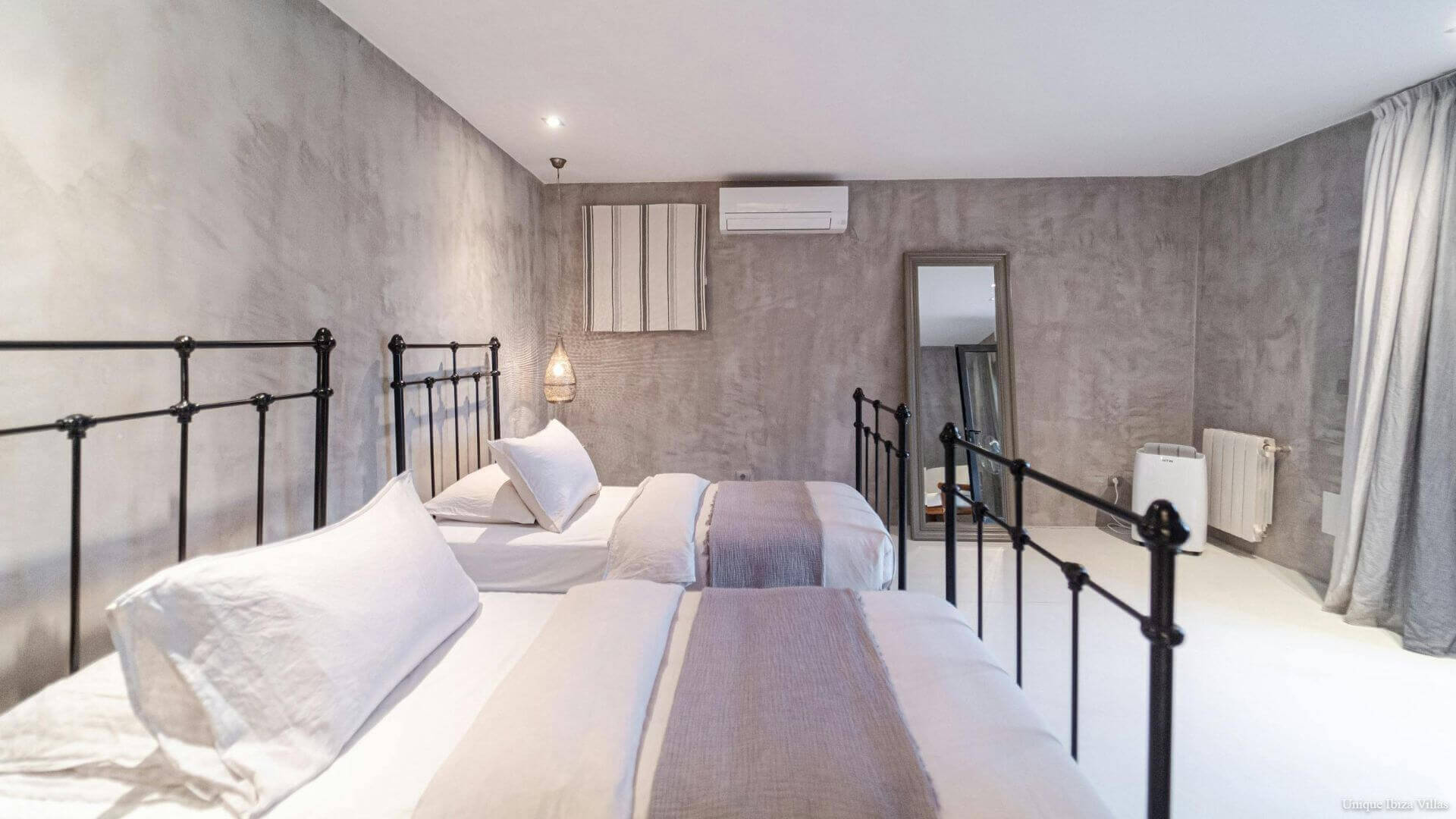 CASA JARDIN - 6 Bedrooms - Between San Jose/Ibiza Town