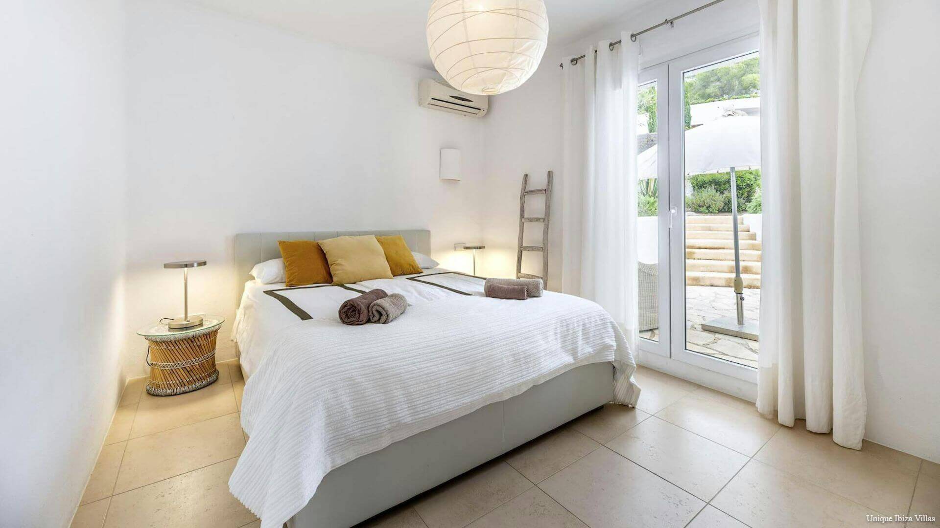 VILLA YOLANDA - 3 Bedrooms - Cala Salada