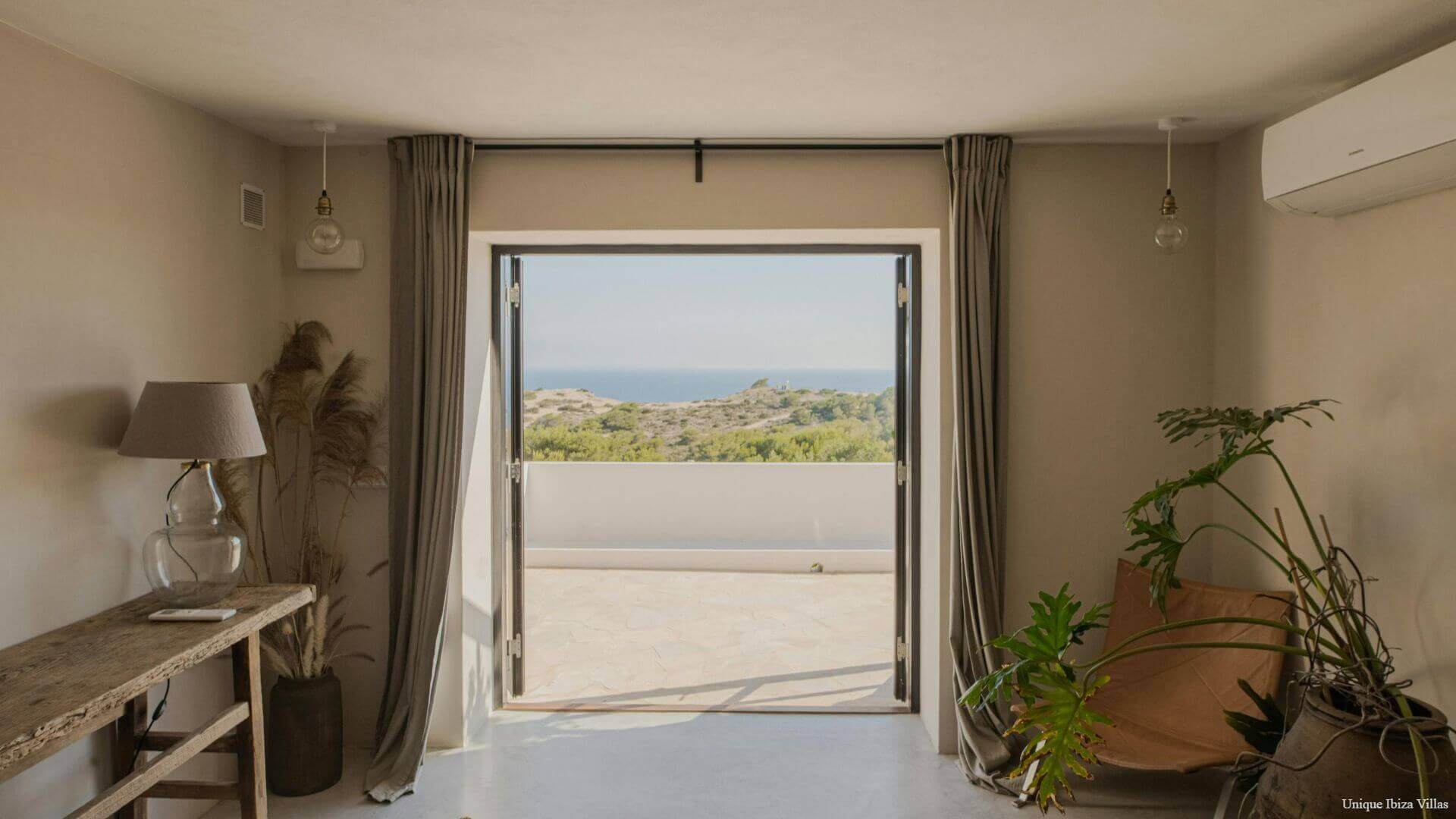 VILLA ALLISON - 6 Bedrooms - Cap Martinet/Talamanca