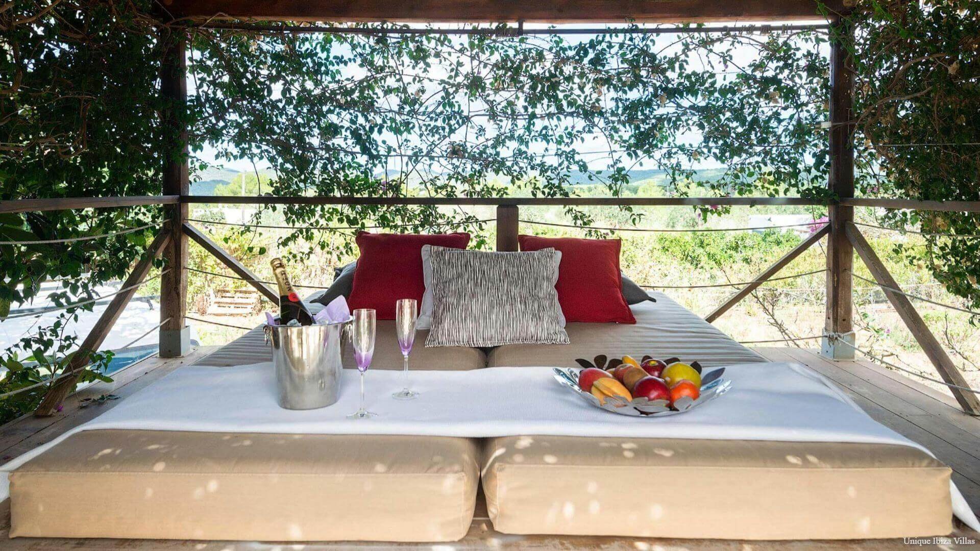 Villa Beatrisa - 4 Bedrooms - San Rafael - Pool & Hot Tub