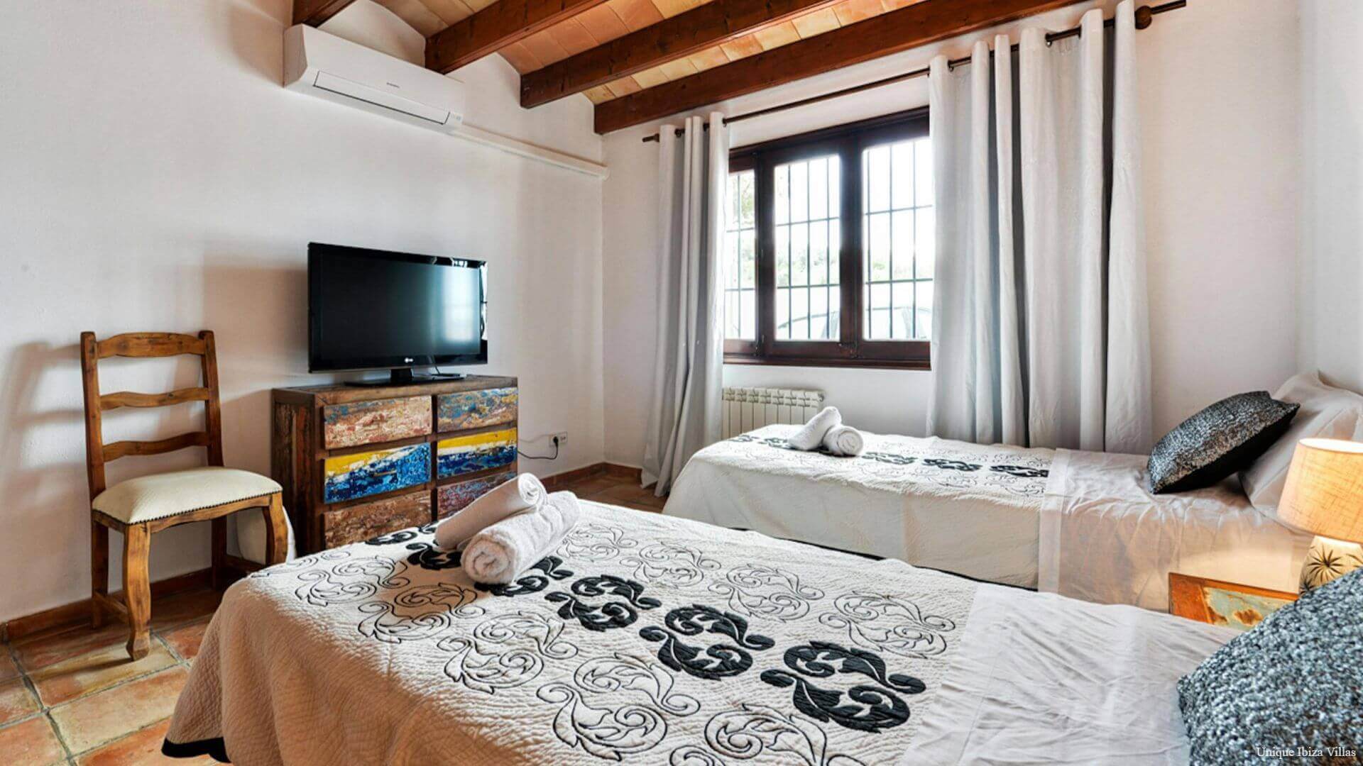 Villa Beatrisa - 4 Bedrooms - San Rafael - Pool & Hot Tub
