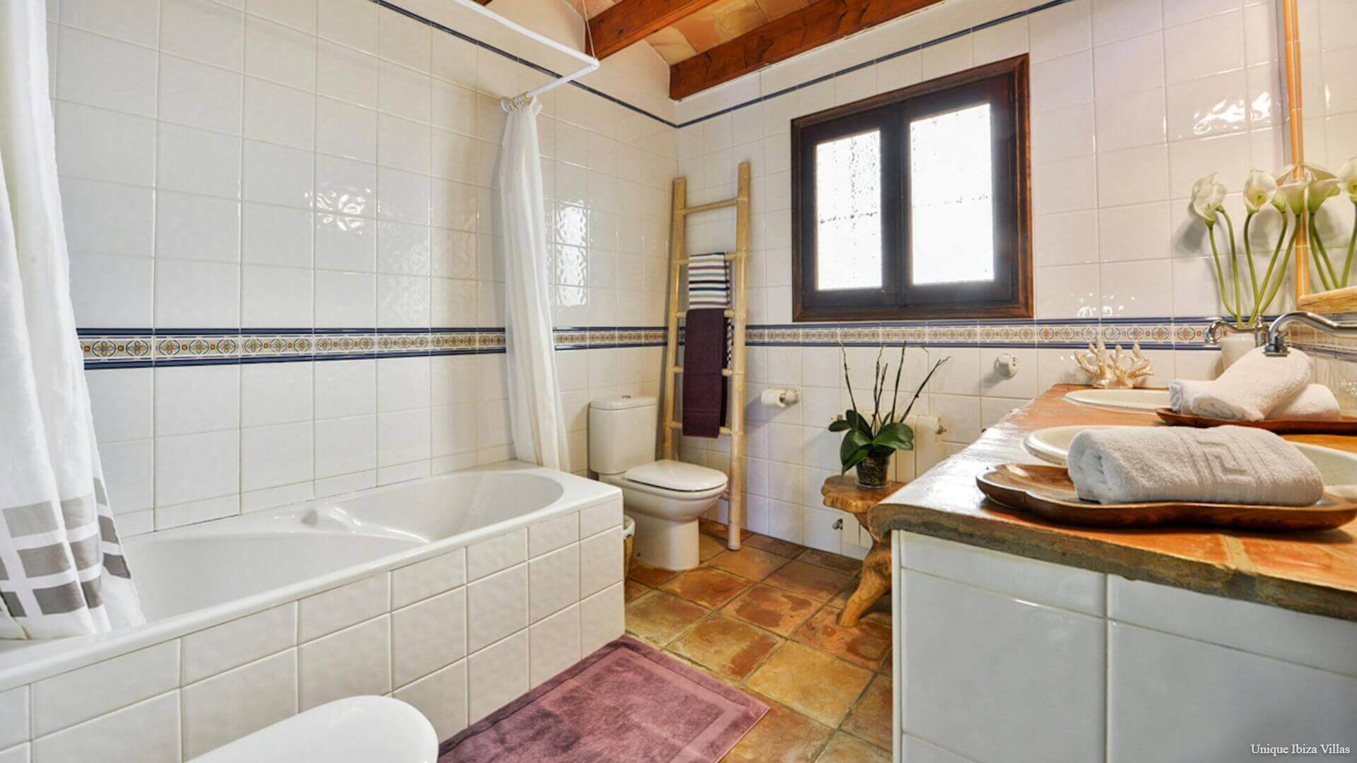 Villa Beatrisa - 4 Bedrooms - San Rafael - Pool & Hot Tub