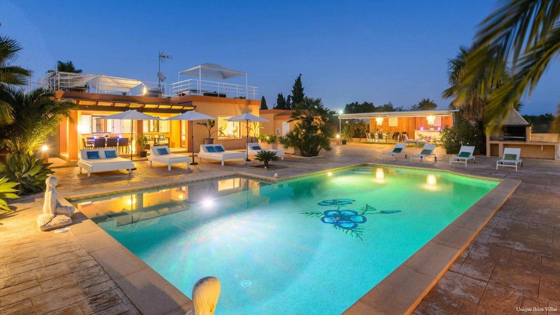 - VILLA D'ANGELO