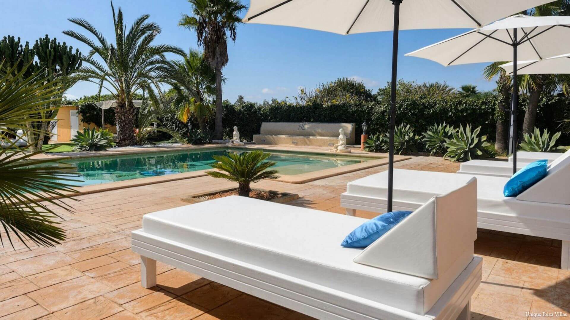 - VILLA D'ANGELO