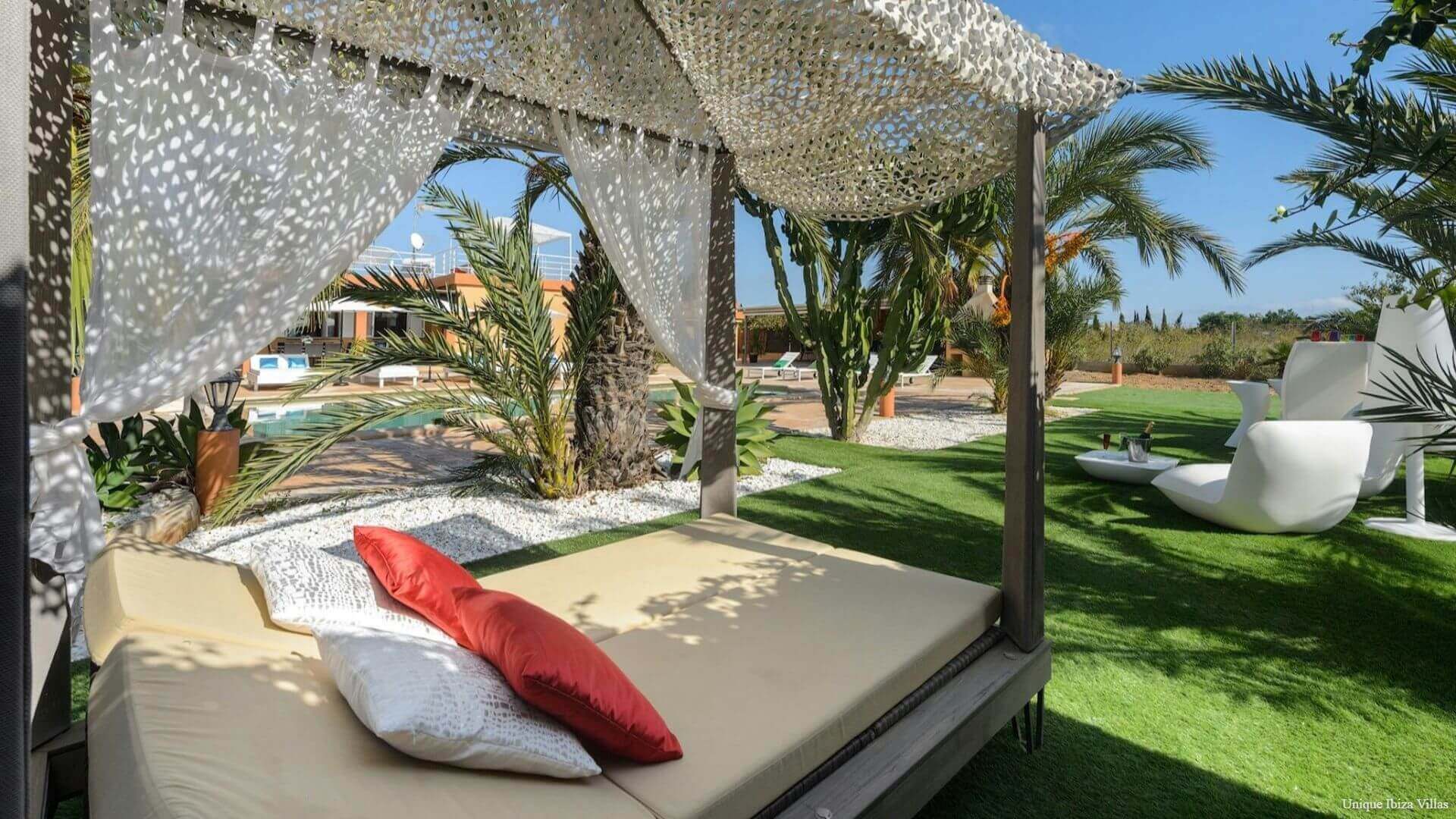 - VILLA D'ANGELO