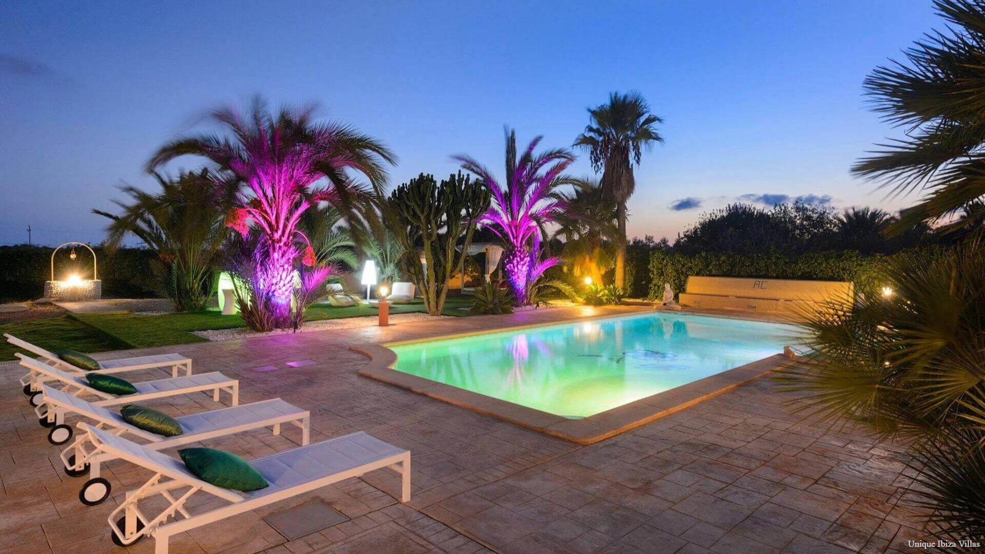 - VILLA D'ANGELO