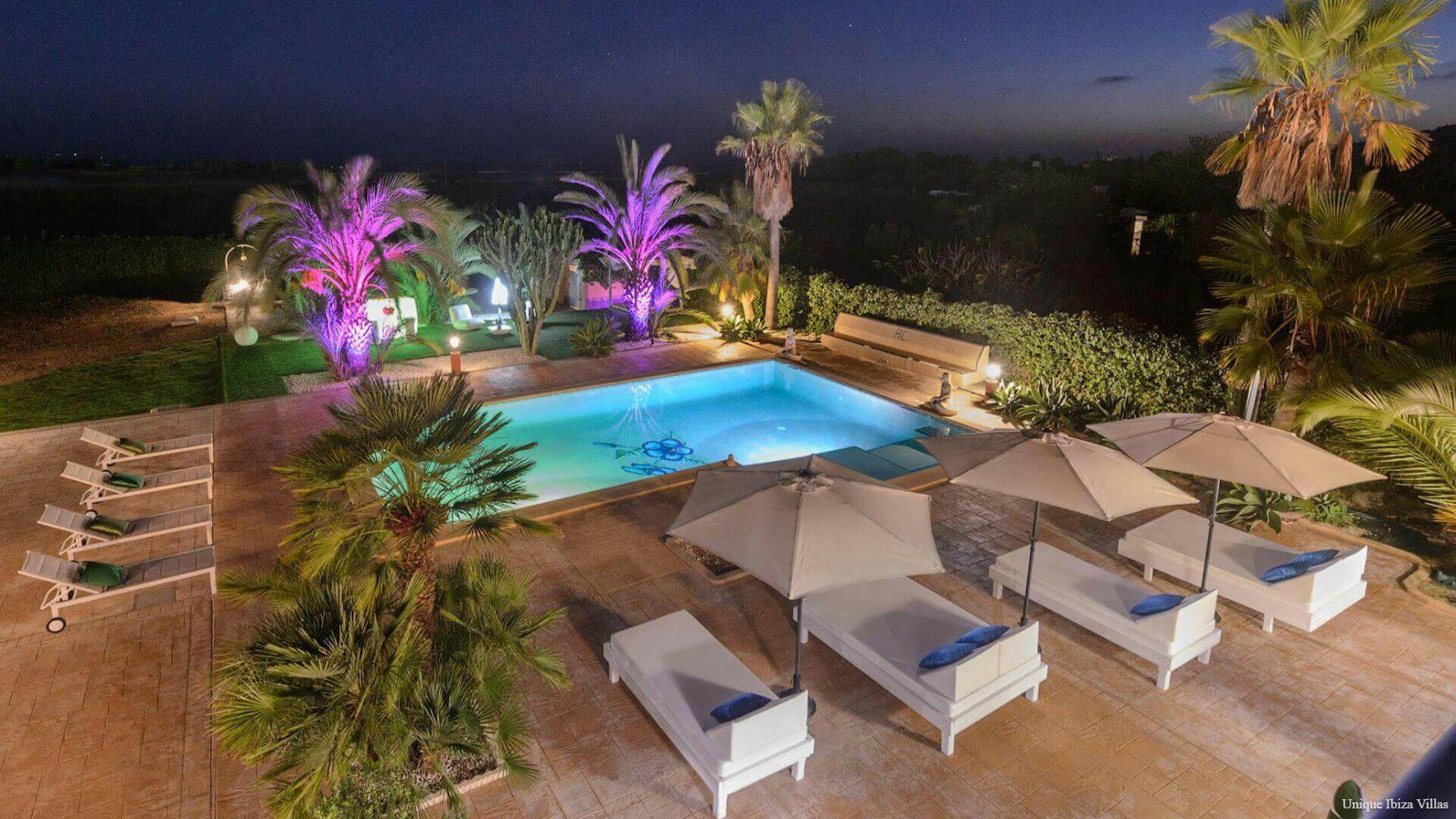 - VILLA D'ANGELO