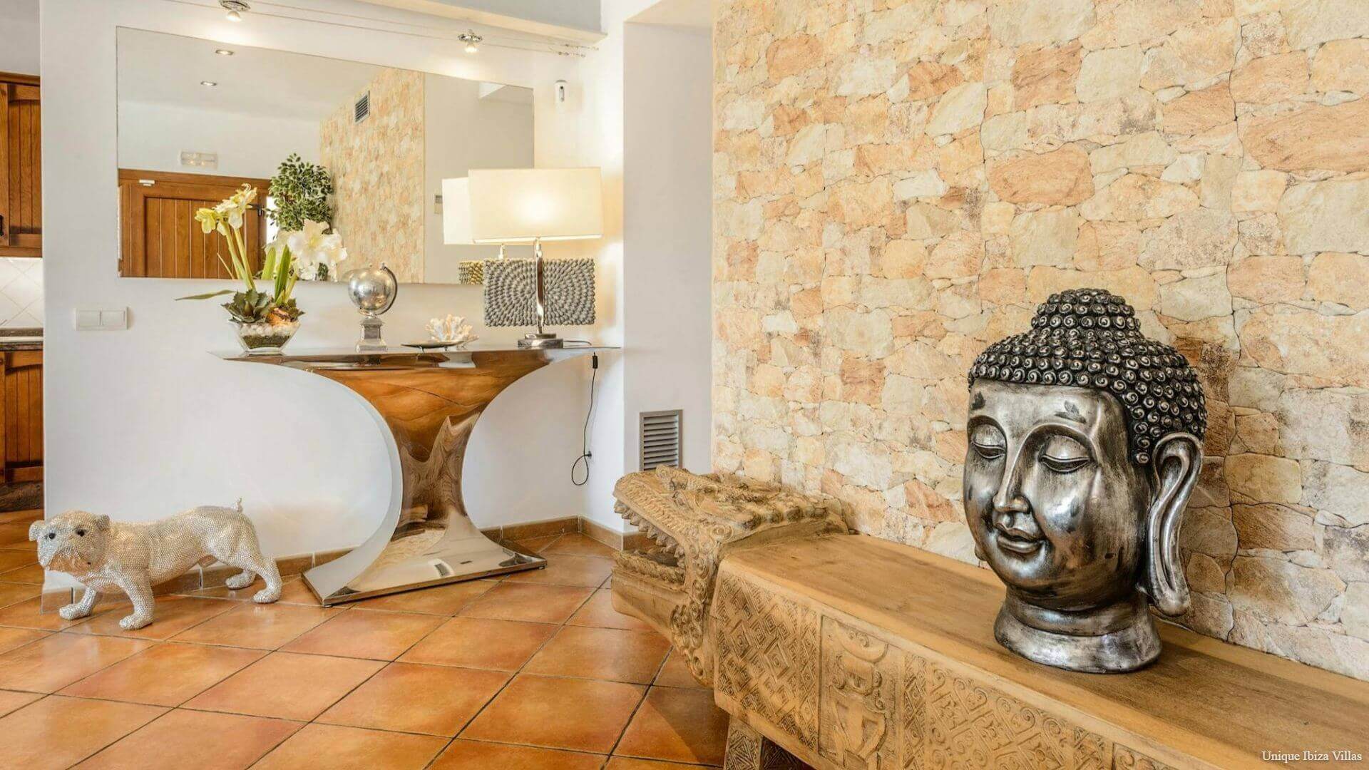 - VILLA D'ANGELO