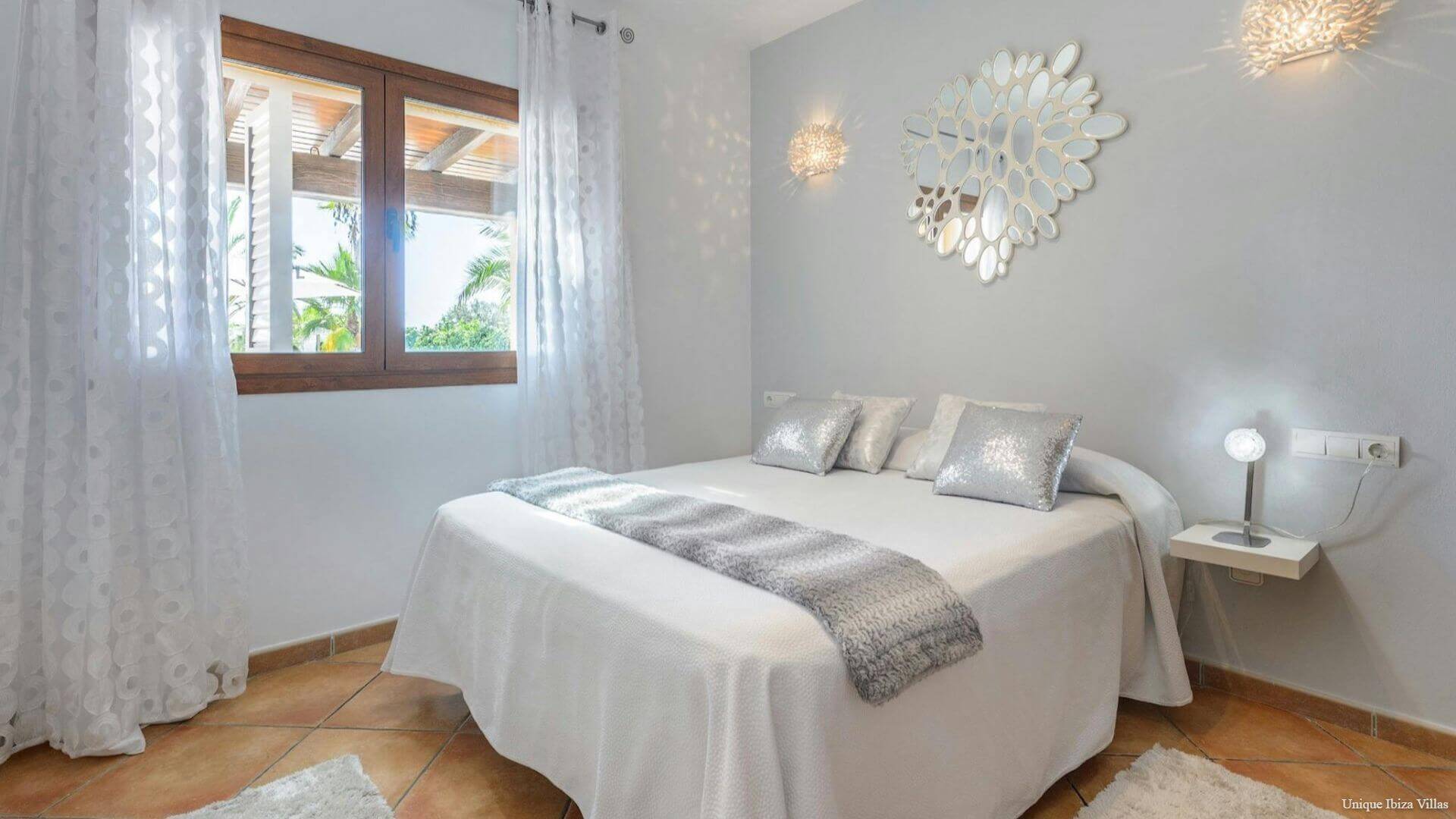- VILLA D'ANGELO