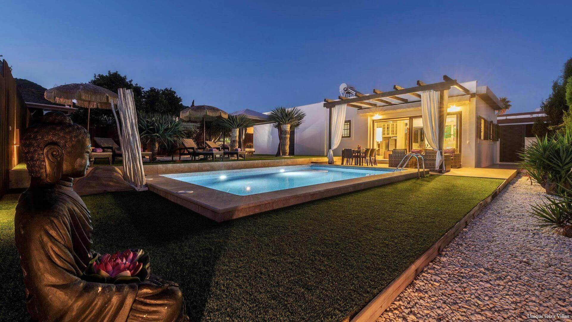VILLA TAVARIS