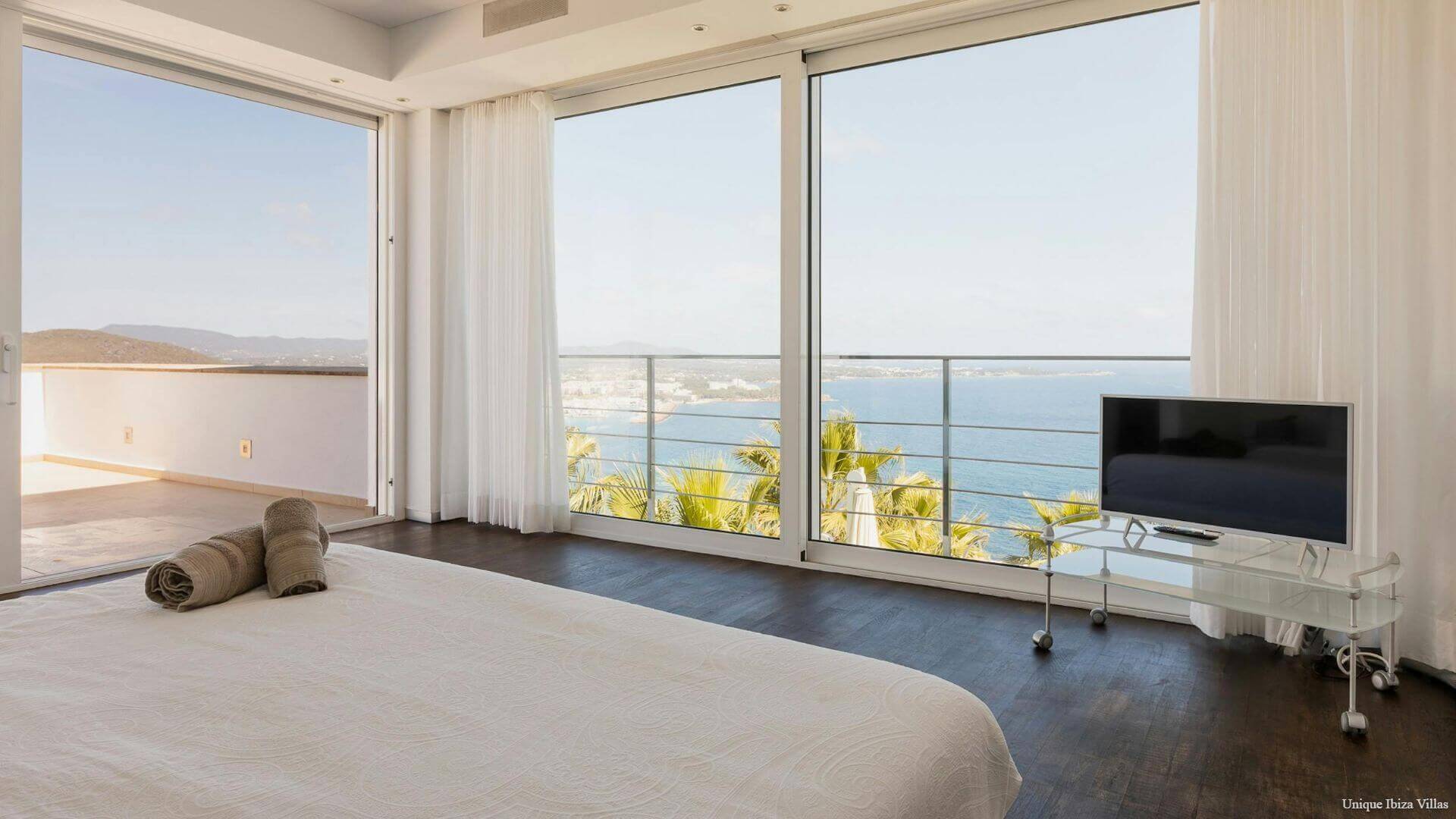 CASA MIMI - Santa Eulalia - 4 Bedrooms - HEATED POOL