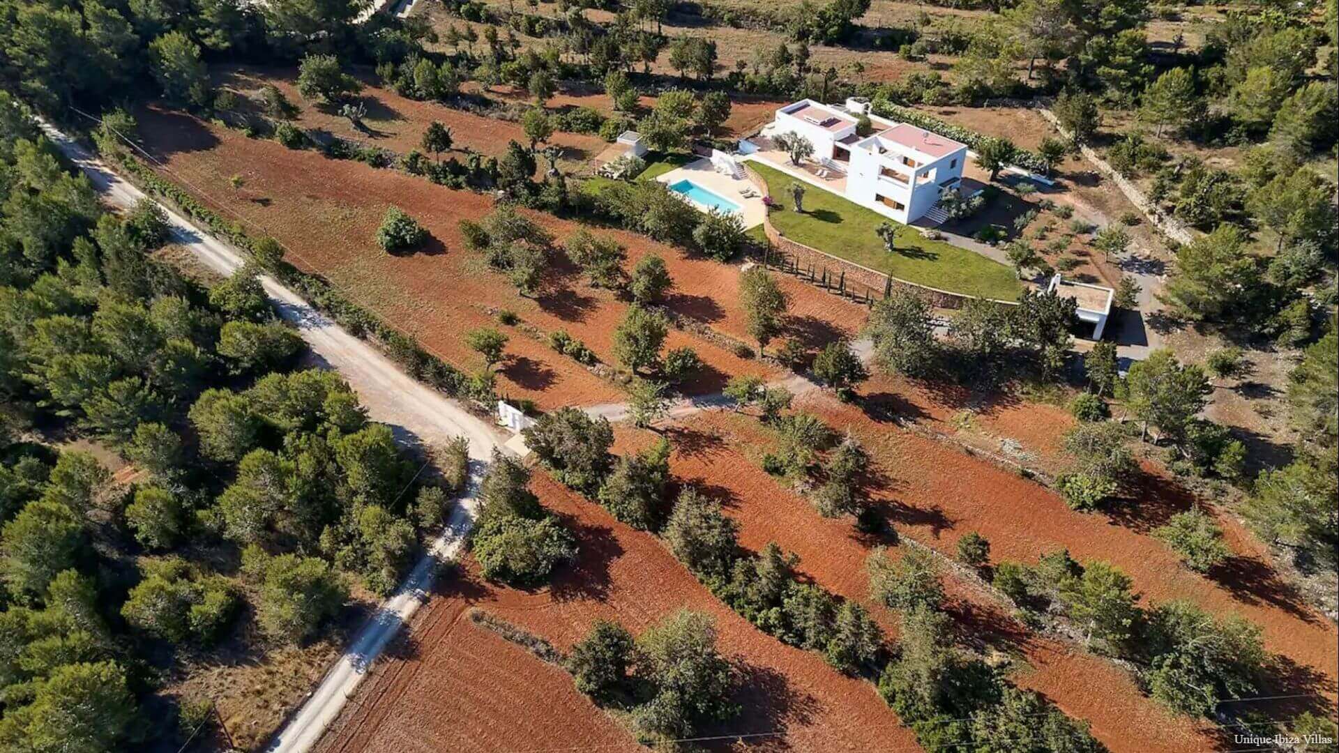 CAN PEREZ - 4 Bedrooms - San Carlos