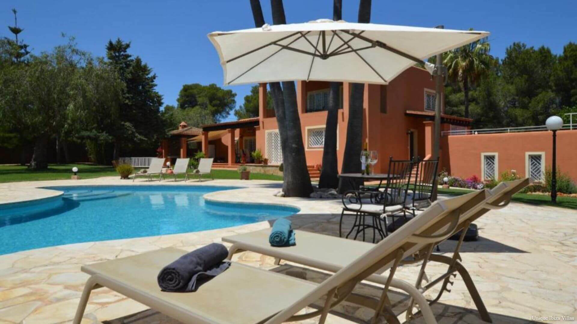 VILLA LUCIA - 4 Bedrooms - Es Torrent Near Cala Jondal/Porroig/ Es Cubells