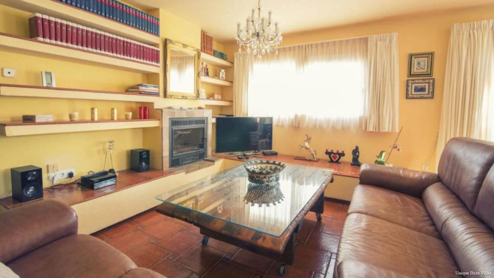 VILLA LUCIA - 4 Bedrooms - Es Torrent Near Cala Jondal/Porroig/ Es Cubells