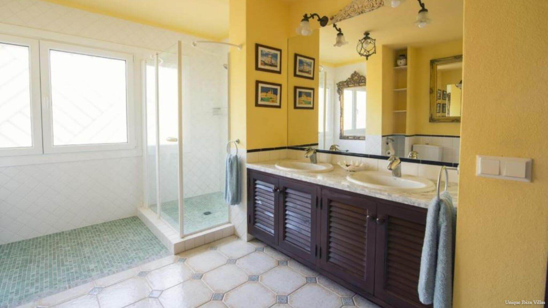 VILLA LUCIA - 4 Bedrooms - Es Torrent Near Cala Jondal/Porroig/ Es Cubells