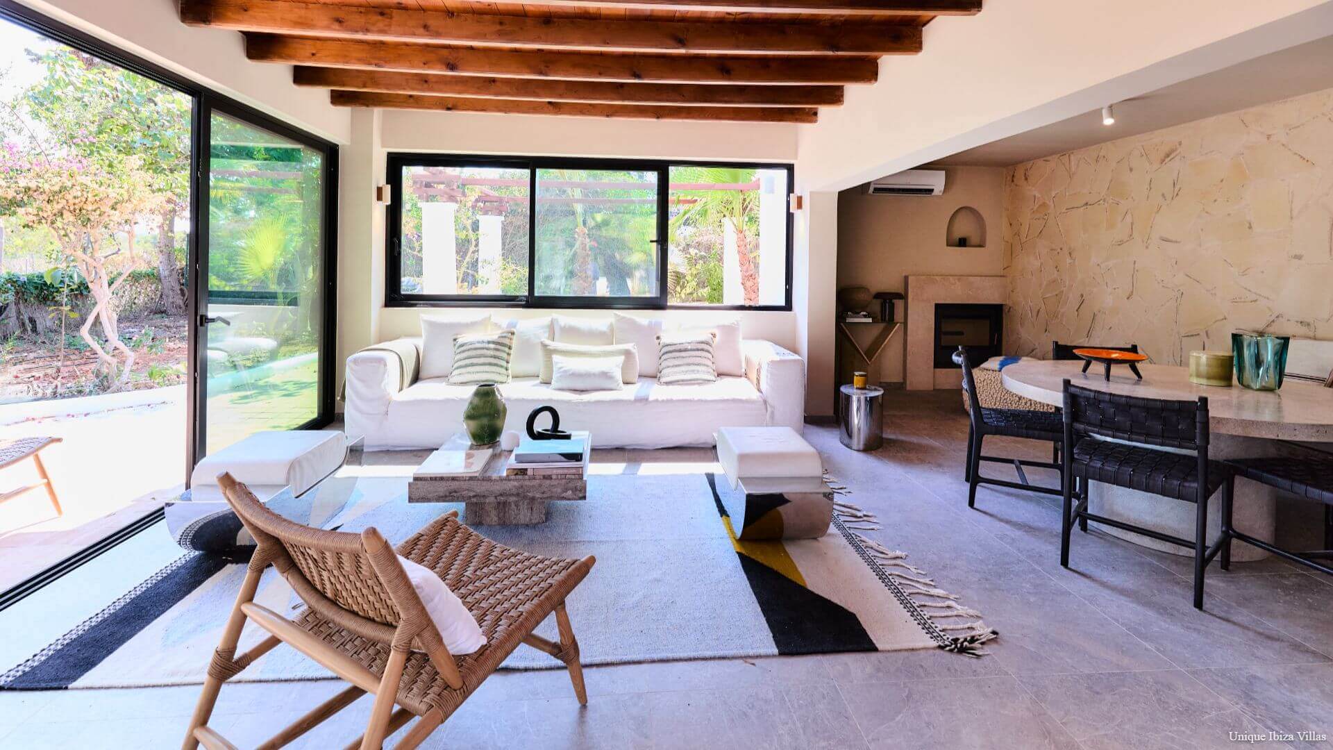 VILLA LILY - 3 Bedrooms - Santa Eulalia/Cala Llonga