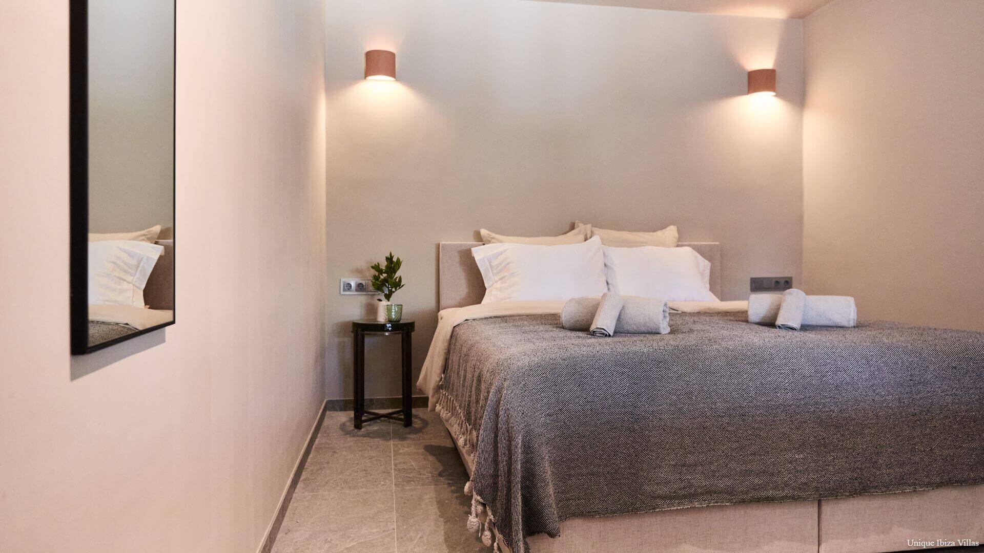 VILLA LILY - 3 Bedrooms - Santa Eulalia/Cala Llonga