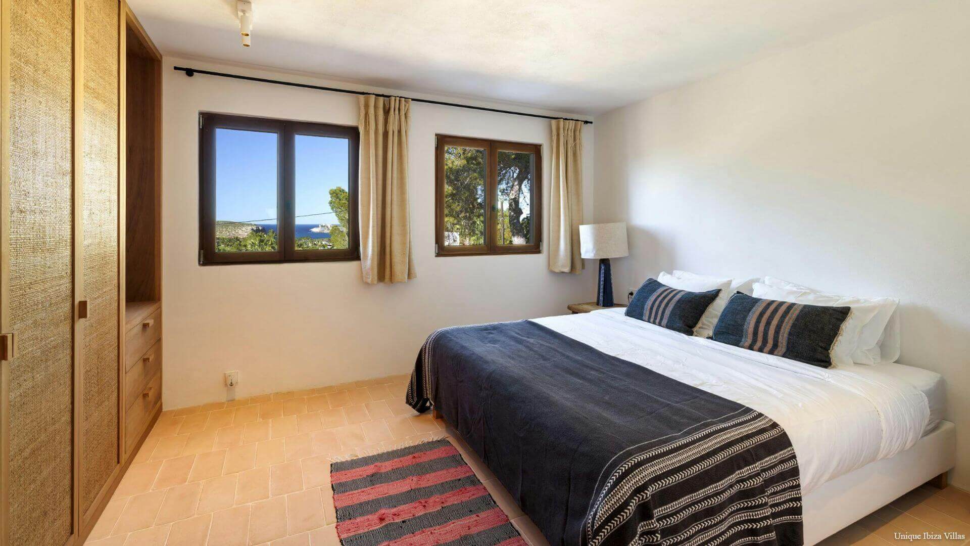 CASA PINS - 3 Bedrooms - Cala Conta/Cala Bassa