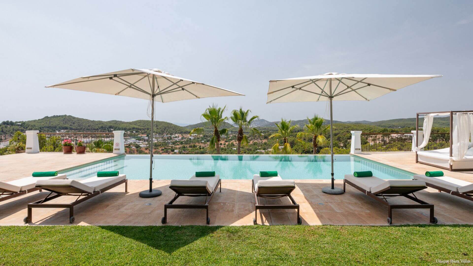 VILLA CAN LLOSAS DE DALT - 5 Bedrooms - San Carlos/Las Dalias