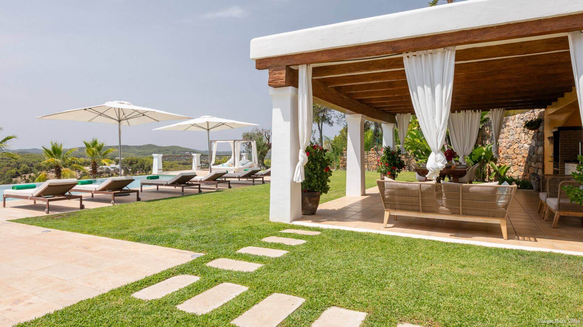 VILLA CAN LLOSAS DE DALT - 5 Bedrooms - San Carlos/Las Dalias