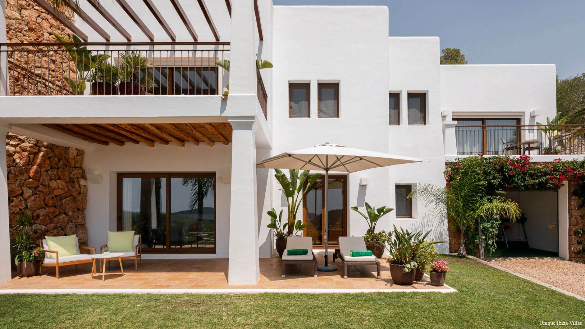 VILLA CAN LLOSAS DE DALT - 5 Bedrooms - San Carlos/Las Dalias