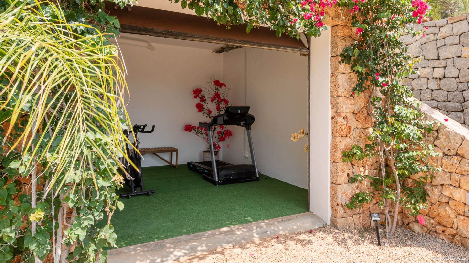 VILLA CAN LLOSAS DE DALT - 5 Bedrooms - San Carlos/Las Dalias
