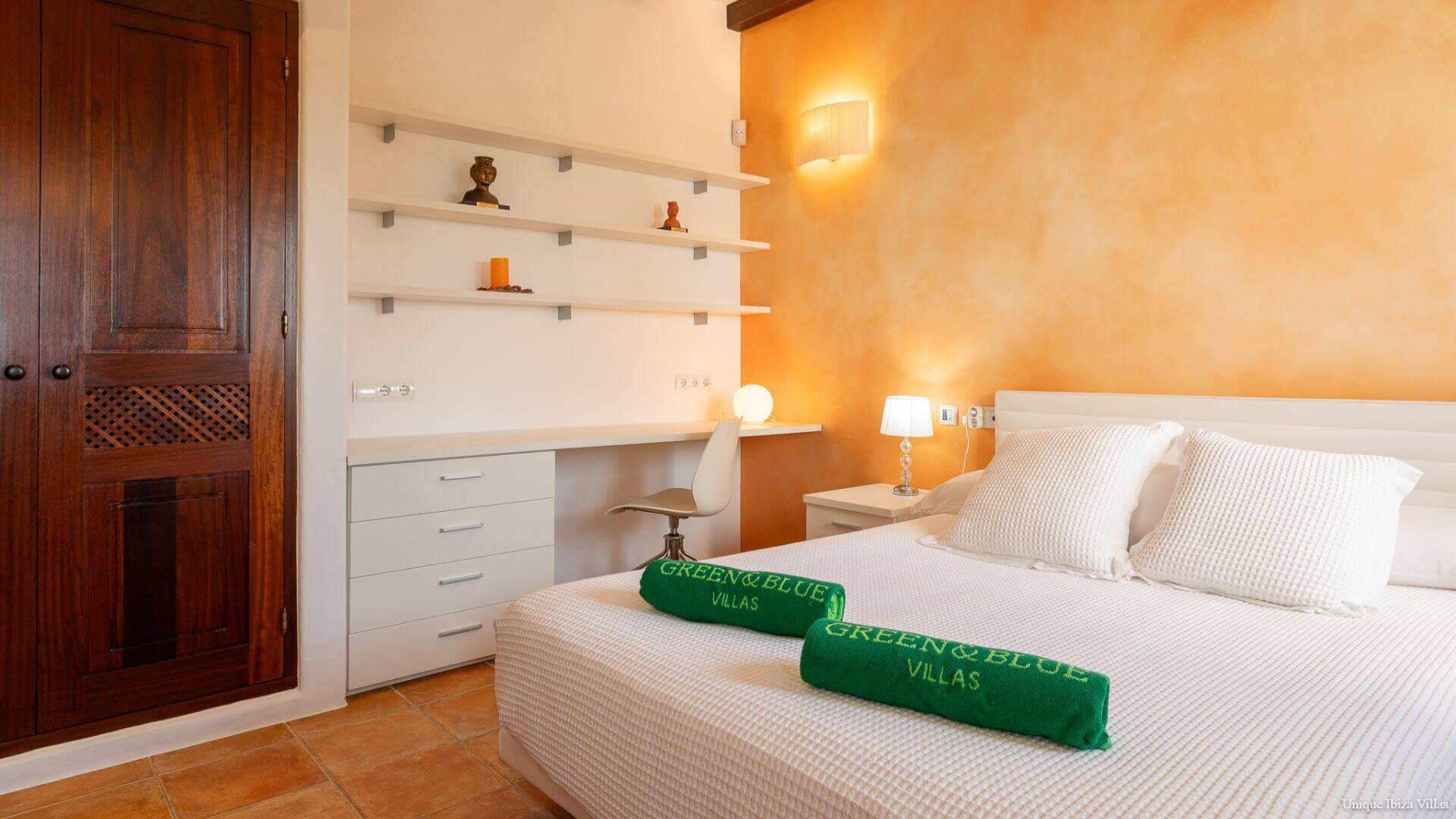 VILLA CAN LLOSAS DE DALT - 5 Bedrooms - San Carlos/Las Dalias
