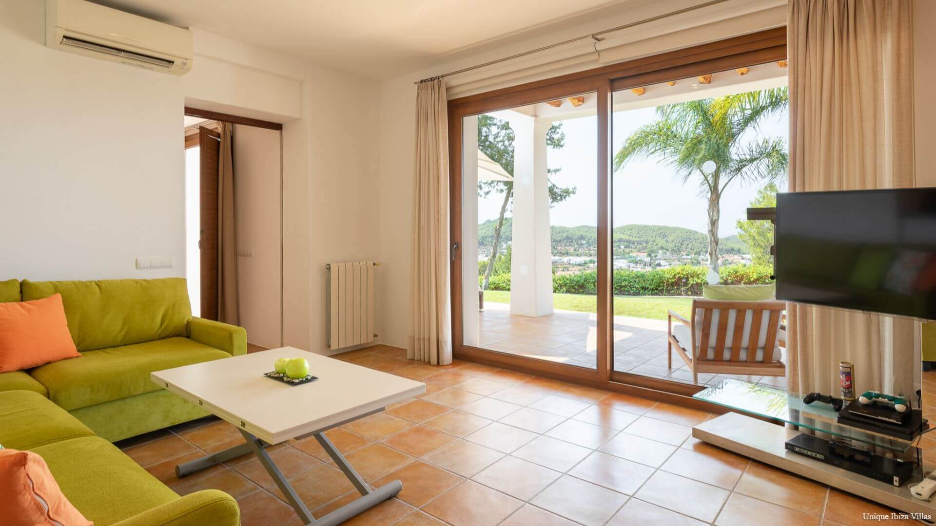 VILLA CAN LLOSAS DE DALT - 5 Bedrooms - San Carlos/Las Dalias