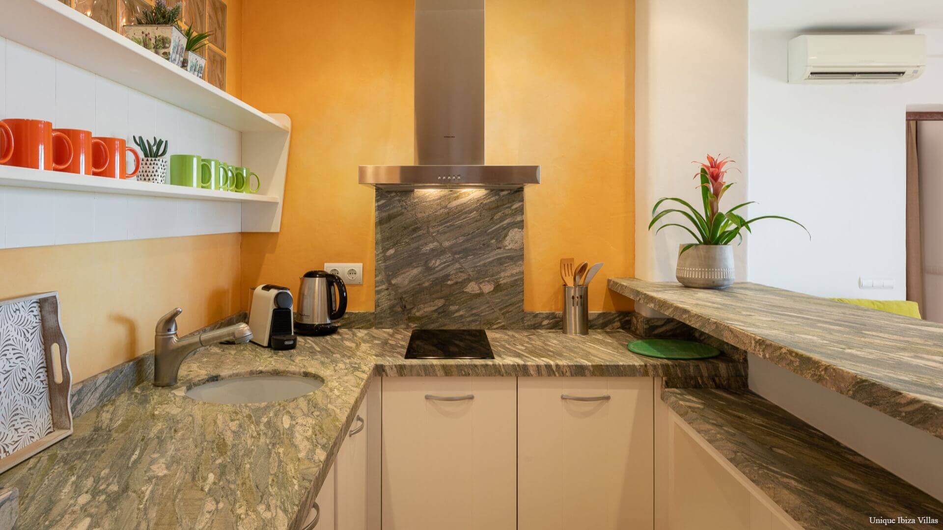 VILLA CAN LLOSAS DE DALT - 5 Bedrooms - San Carlos/Las Dalias