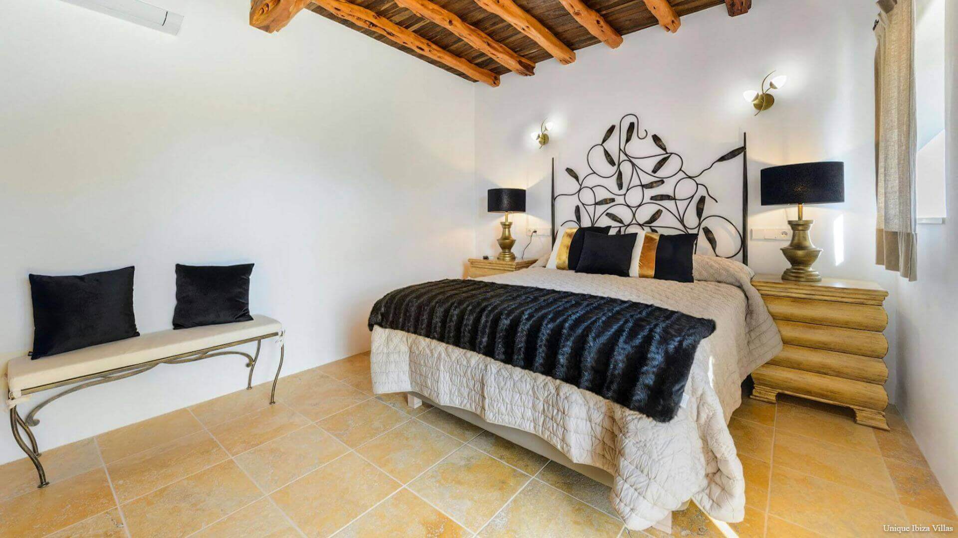 VILLA CAN PRATS - 4 Bedrooms - Santa Eulalia 