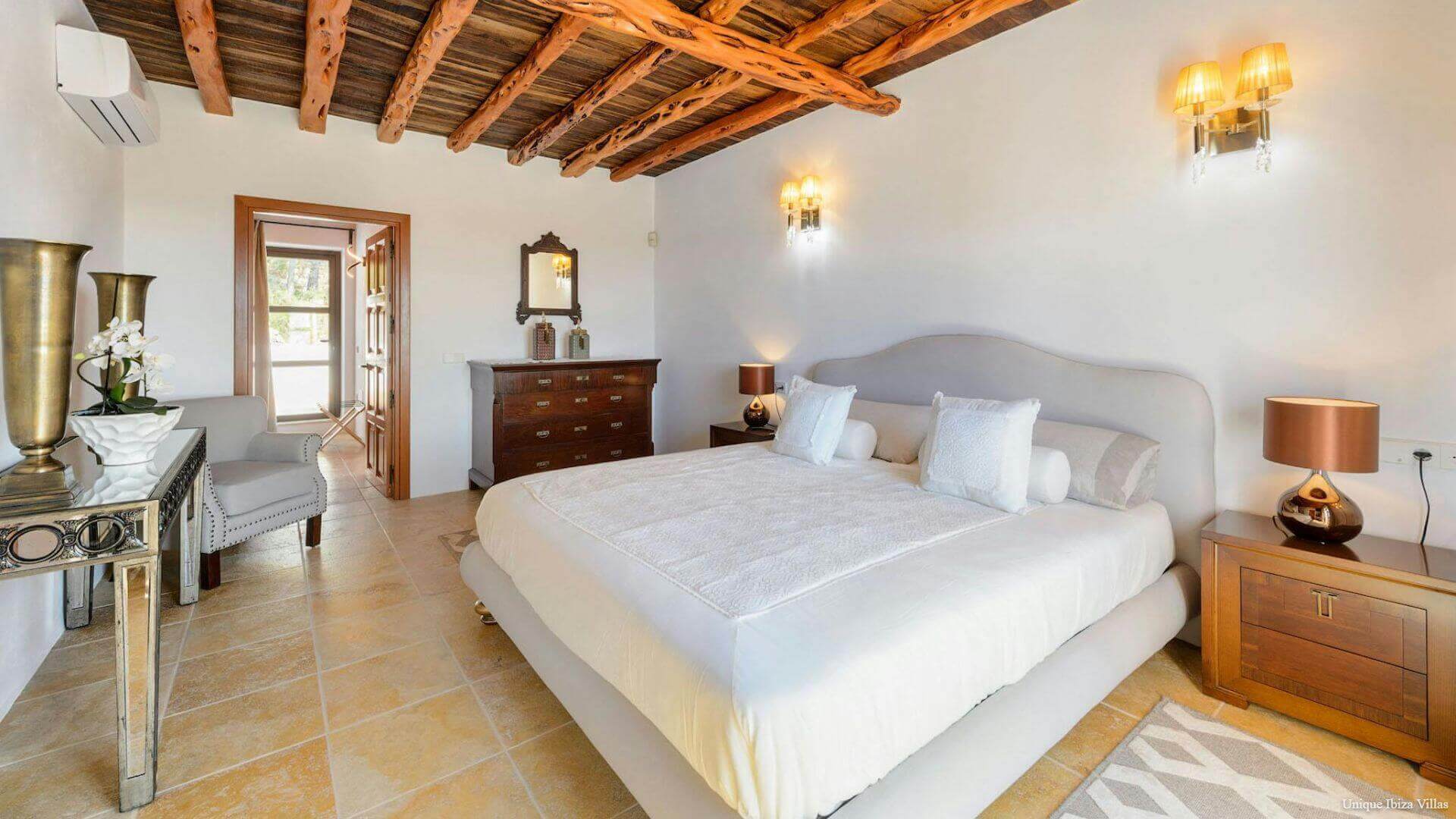 VILLA CAN PRATS - 4 Bedrooms - Santa Eulalia 