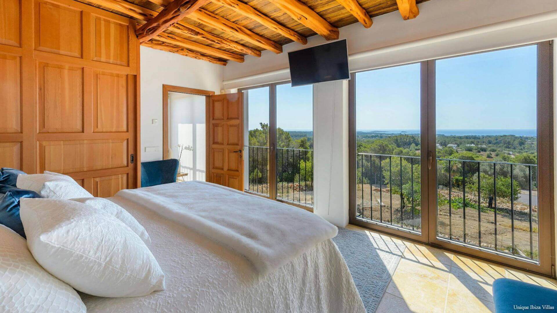 VILLA CAN PRATS - 4 Bedrooms - Santa Eulalia 