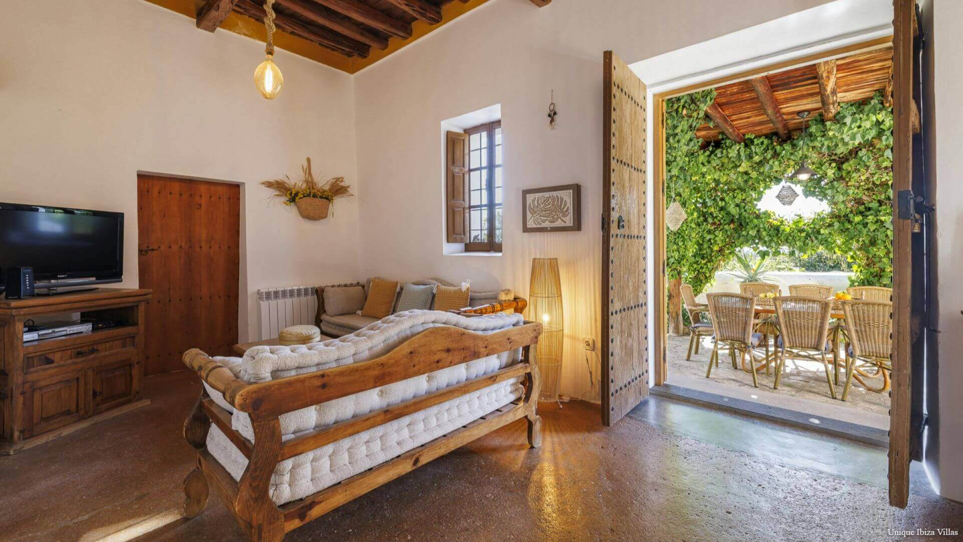 ES REPOS VELL - 4 Bedrooms - San Carlos/Sant Carles