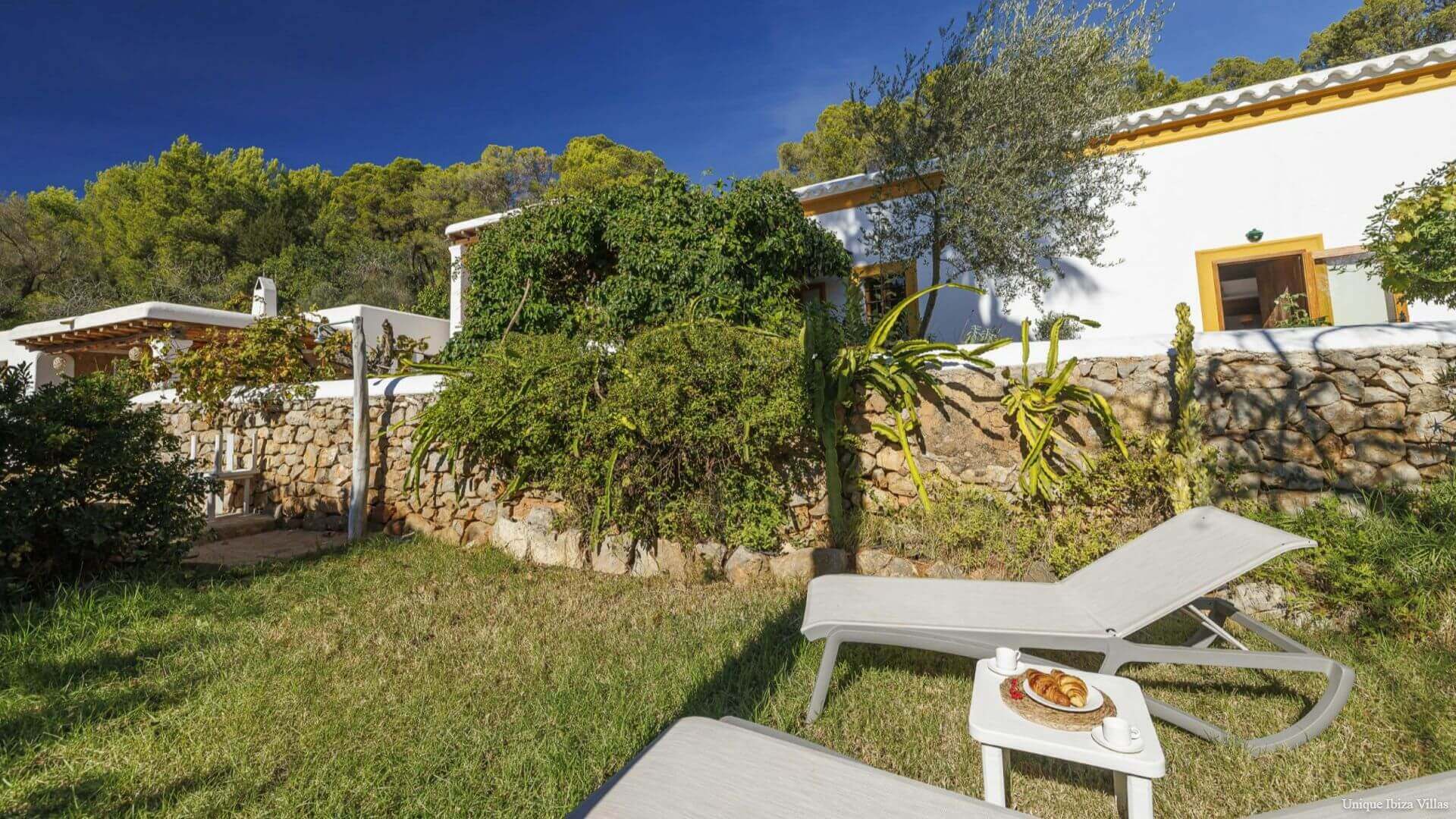 ES REPOS VELL - 4 Bedrooms - San Carlos/Sant Carles