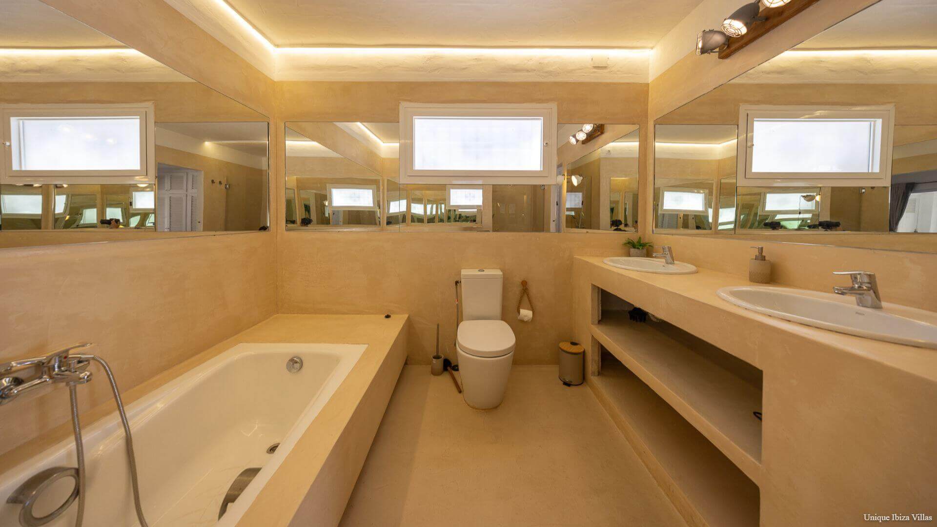 VILLA AGATA IBIZA - 3 Bedrooms - Roca Llisa/Cala Llonga/Amante Ibiza 