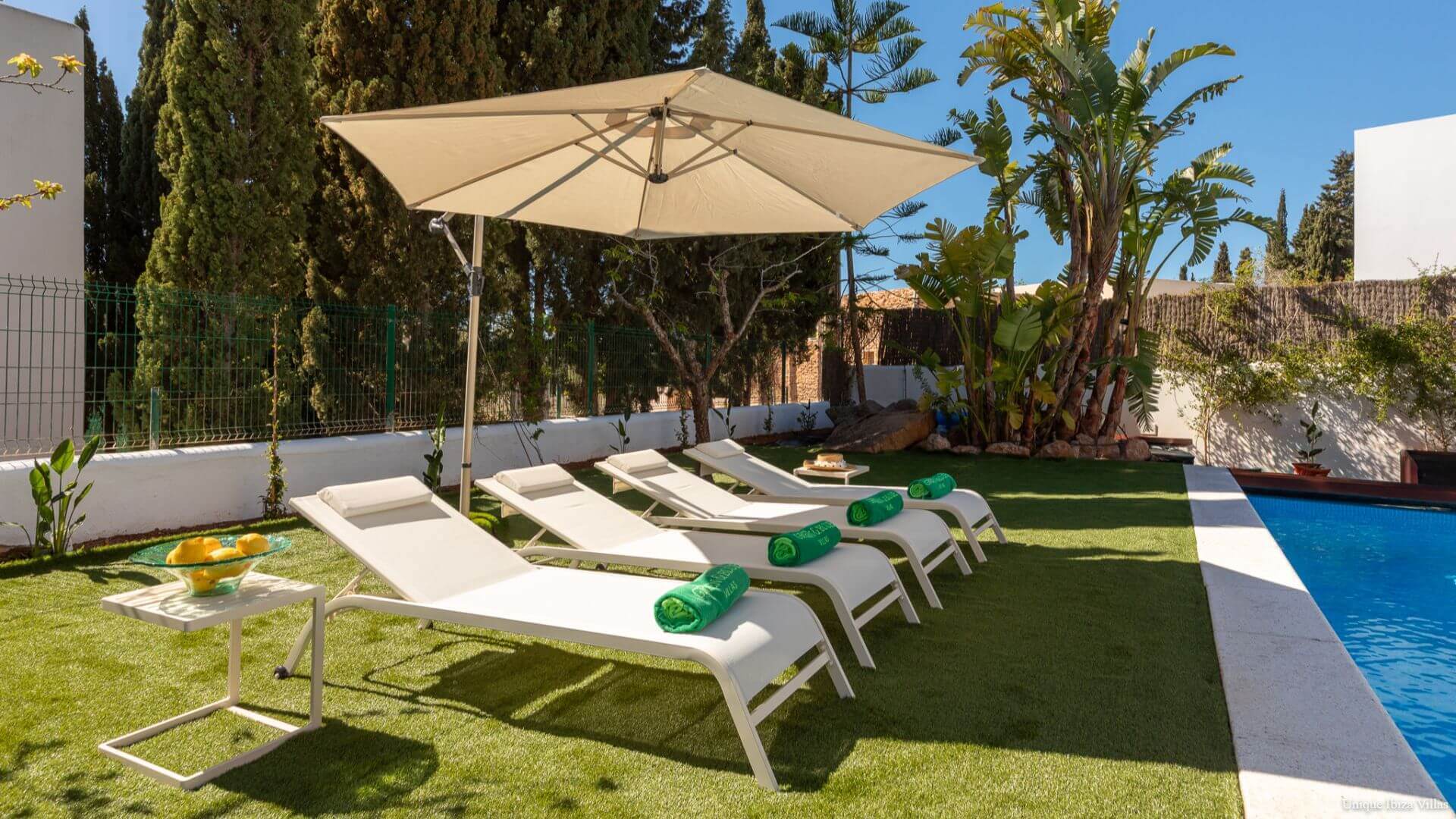 VILLA LINA - 4 Bedrooms - Santa Gertrudis (Walk To Village)