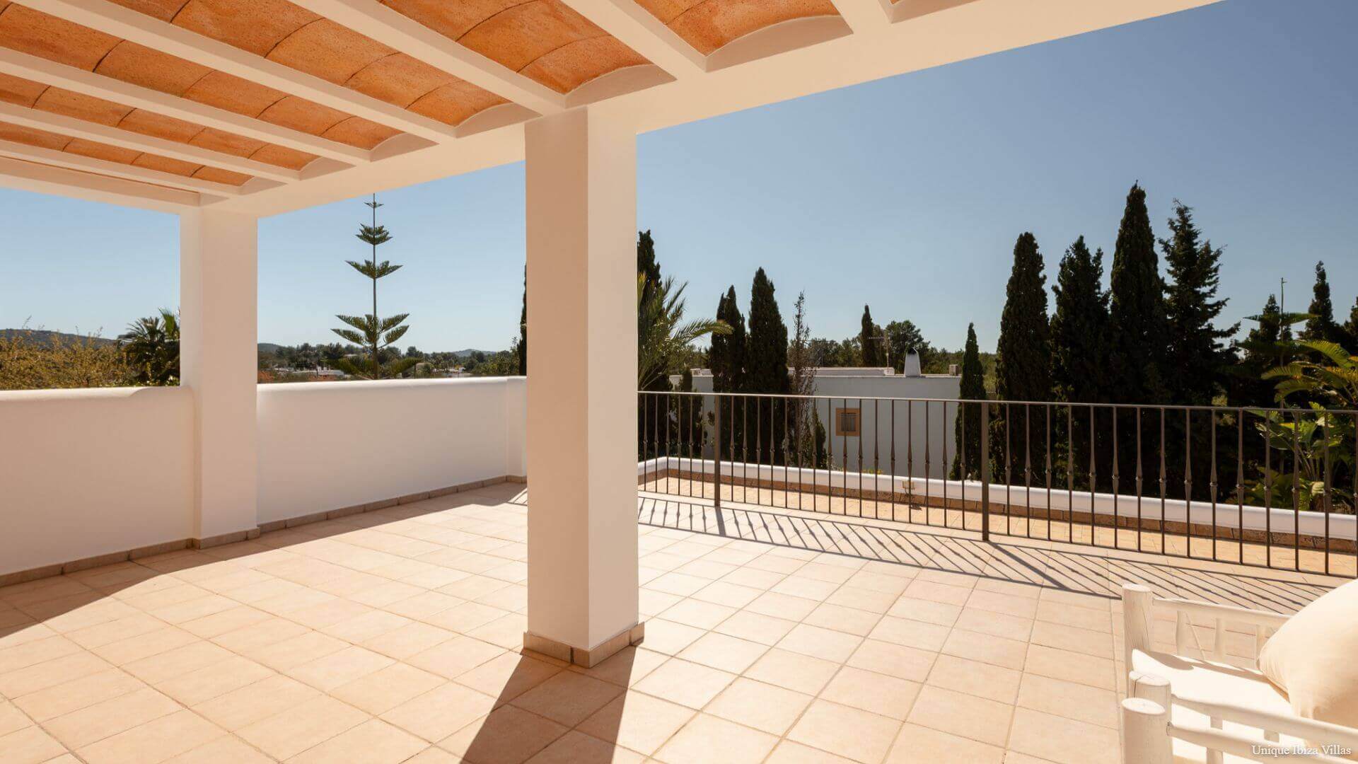 VILLA LINA - 4 Bedrooms - Santa Gertrudis (Walk To Village)