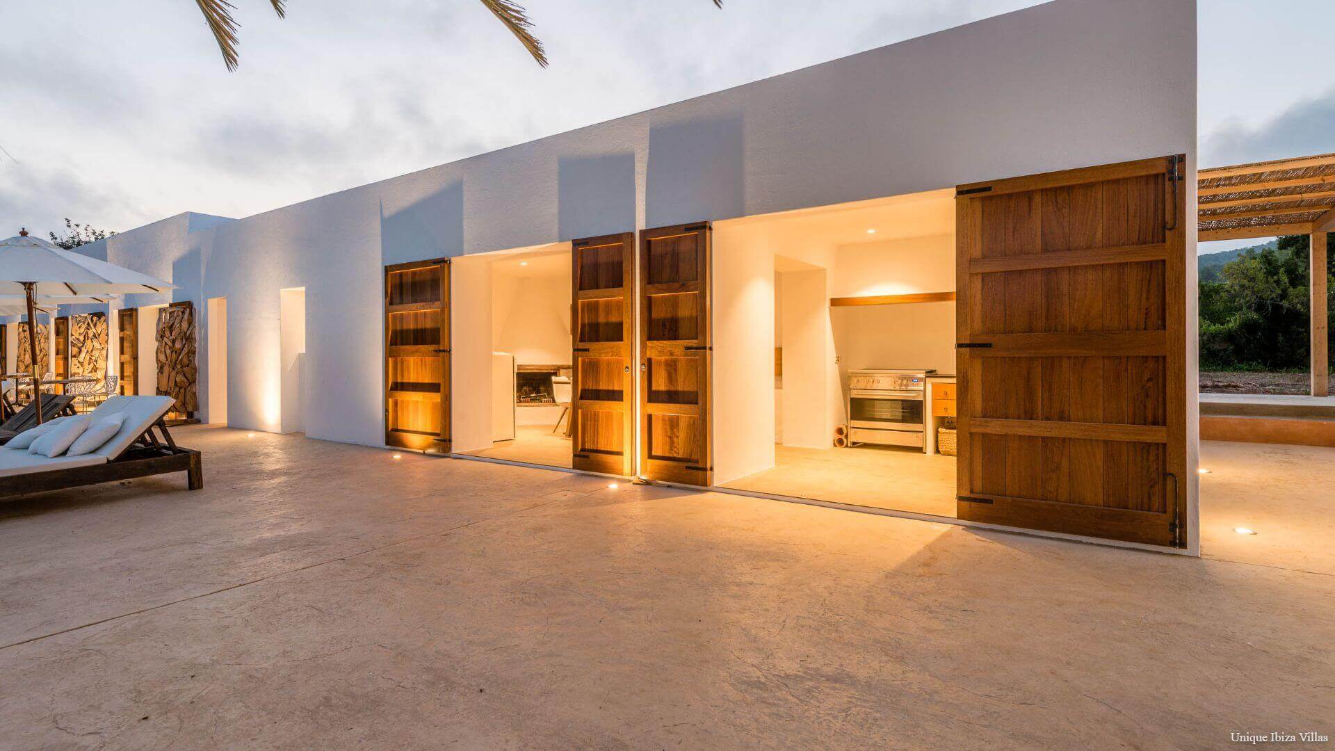 VILLA DIVINA - 6 Bedrooms - San Lorenzo/Atzaro Ibiza (Rural) 