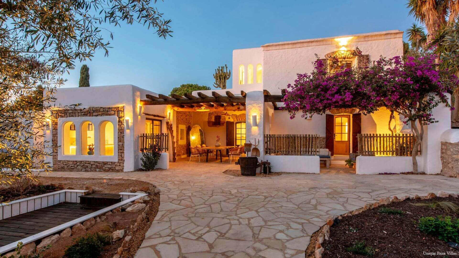 FINCA DAYANARA - 5 Bedrooms - Near San Rafael & Ibiza Town