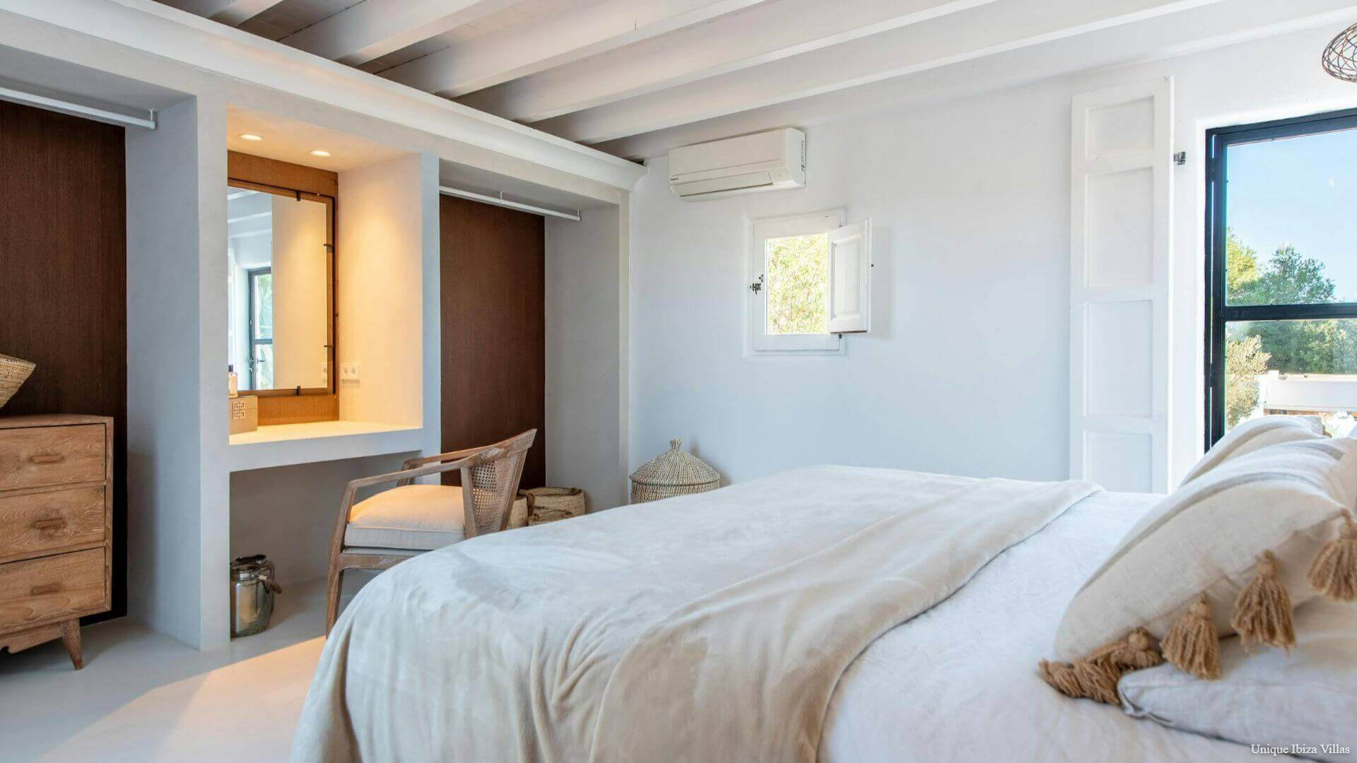 FINCA DAYANARA - 5 Bedrooms - Near San Rafael & Ibiza Town