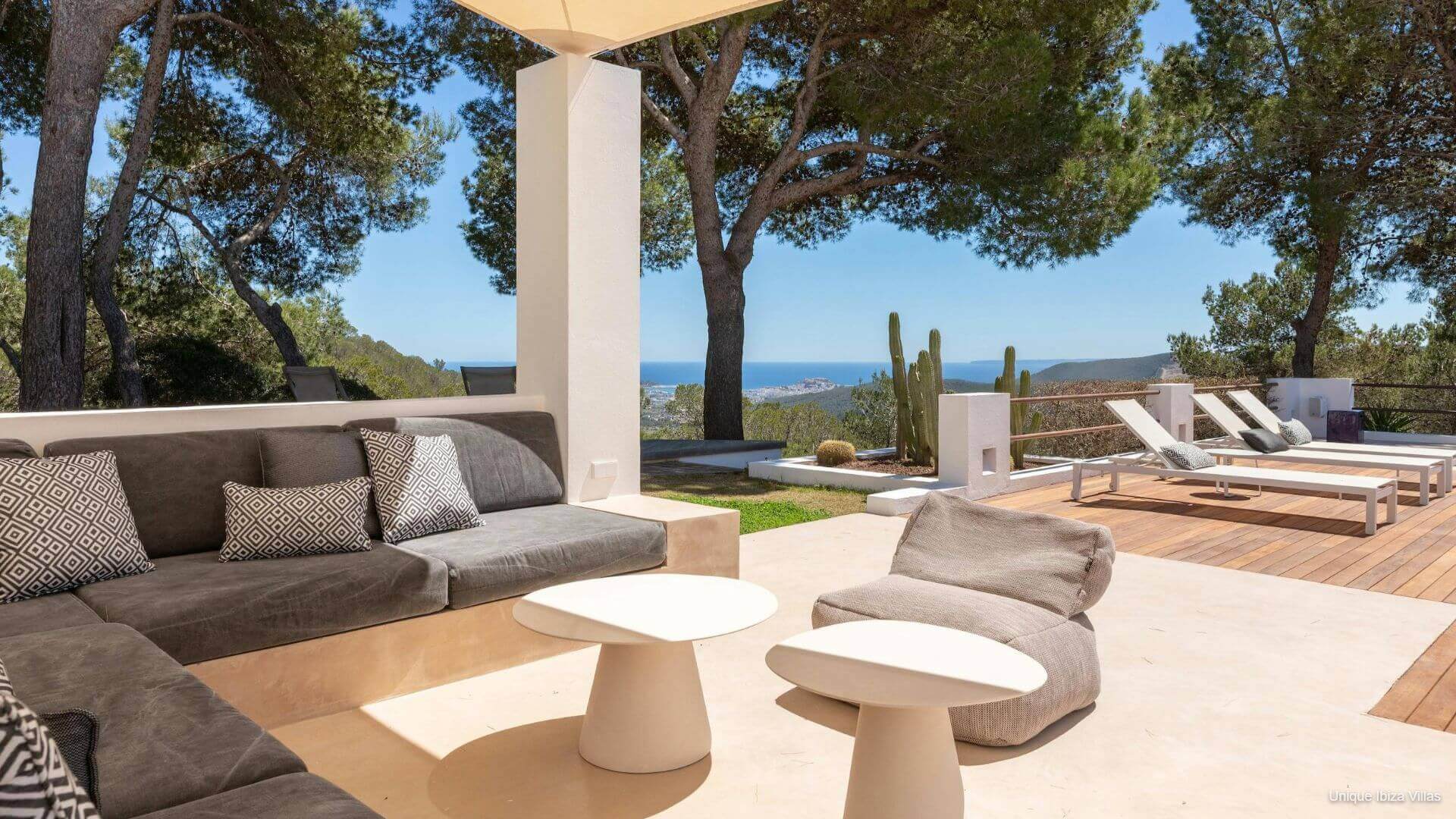 VILLA BELLA VISTA - 6 Bedrooms - San Rafael (Rural)